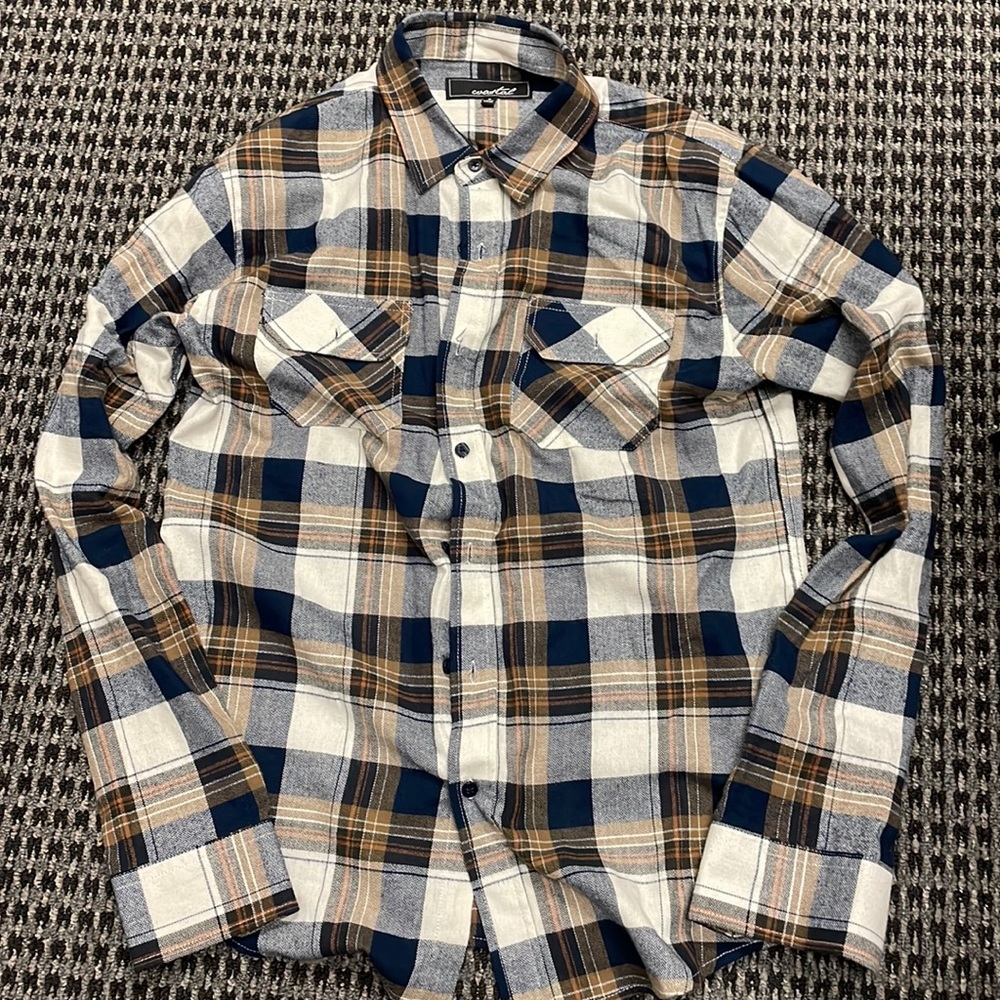 Brand Coastal, small, plaid, used.